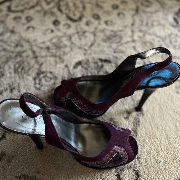 Guess size 8 1/2 - Picture 3 of 5